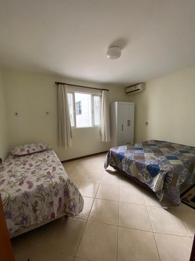 Completo No Centro De Balneario Apartamento Balneário Camboriú